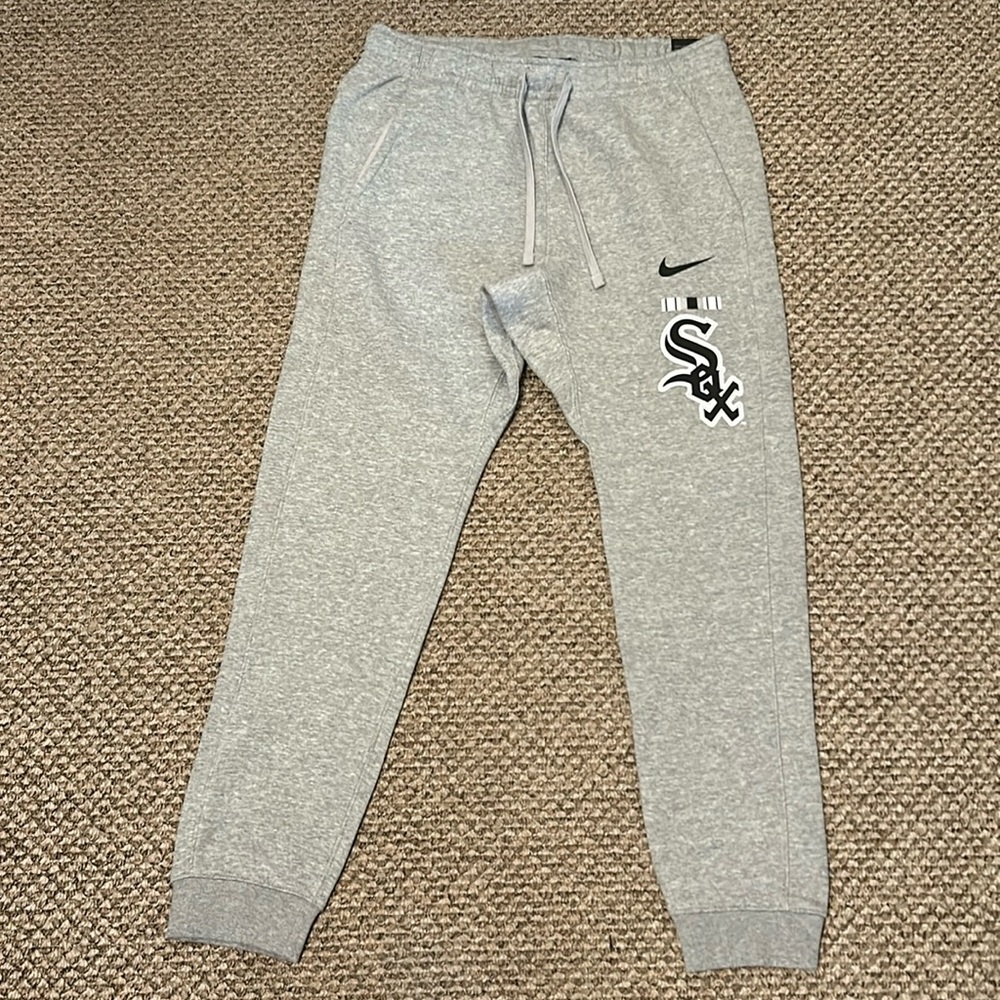 BRAND NEW WITH TAGS Chicago White Sox Nike joggers sweatpants